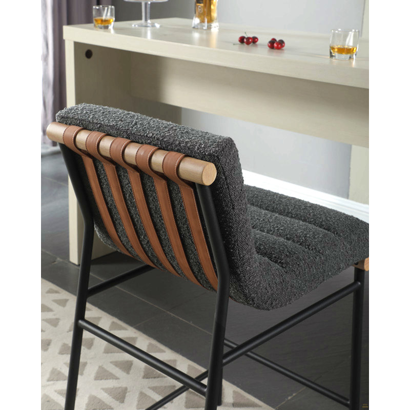 Chaise l 17,75 po Boucle, Gris foncé