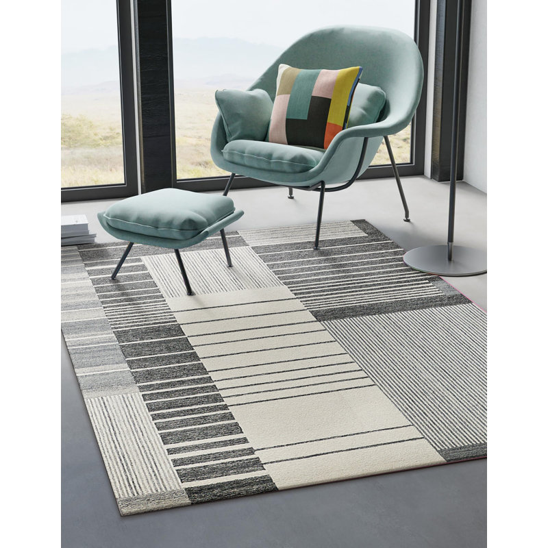 Castine Handmade Geometric Area Rug, Rectangle 5' x 8'