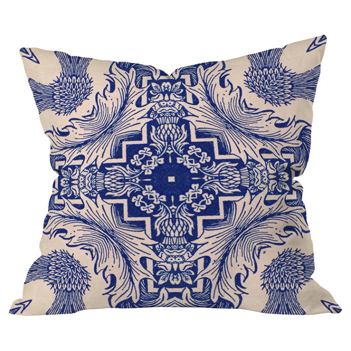 Outdoor Throw Pillow, 18" x 18"