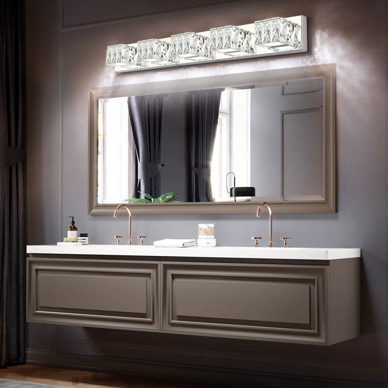 Luminaire de salle de bain Modern, Chrome poli, Trois lumières