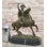 Cavalier romain Centurion Solider à cheval - Sculpture en bronze de Kamiko