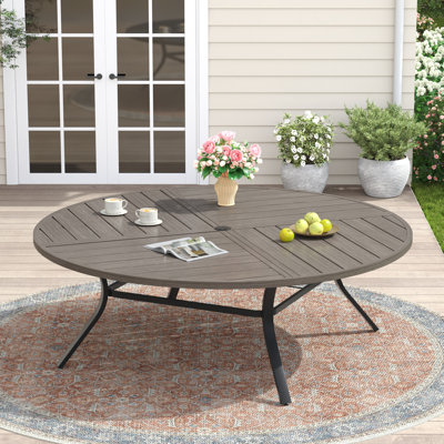 Table de salle à manger d'extérieur