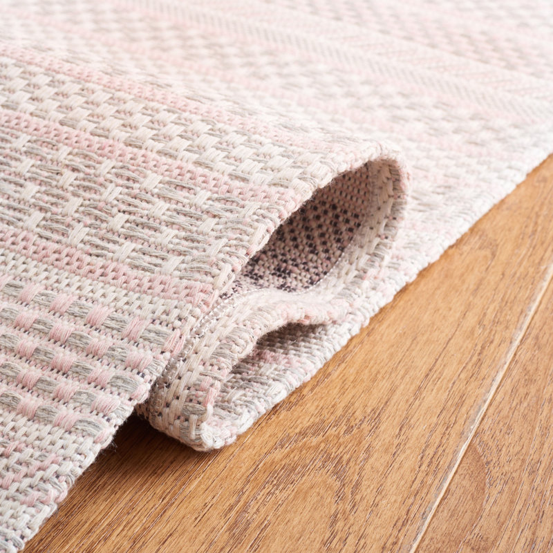 Handmade Pink and Ivory Wool Braided 5' x 7' Rug