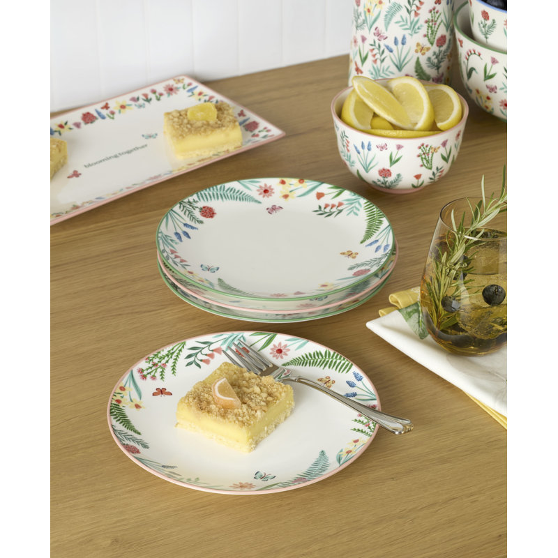  First Blooms Accent Plates S/4