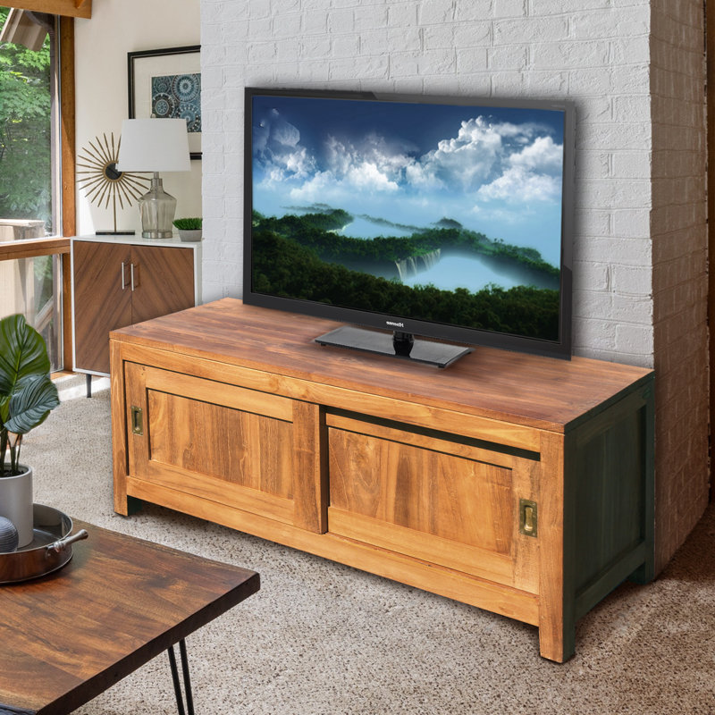 Oakland Media Console