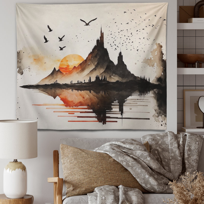 Tapisserie polyester épique lune rouge coucher de soleil I, H 32 po x l 39 po