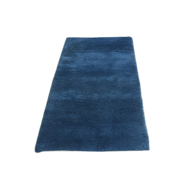 Tapis bleu marine 2 x 4 Pinson