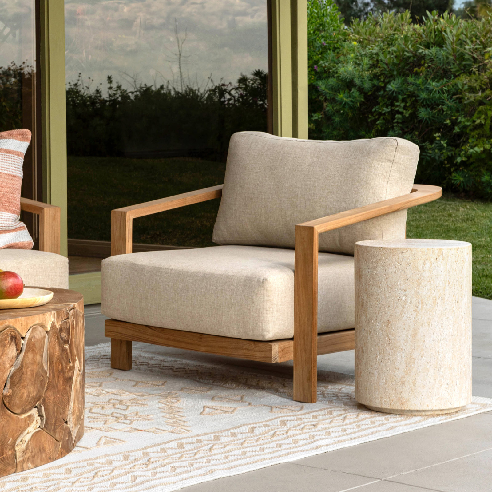14'' Concrete Outdoor Side Table