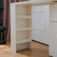 Six tiroirs, bureau amovible, trois compartiments de rangement, table multifonctionnelle blanche à six pompes