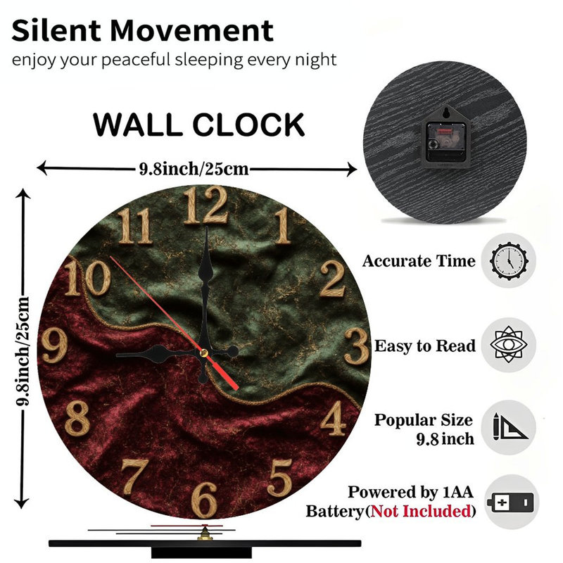Cadran de l'horloge avec chiffres dorés en velours rouge vert