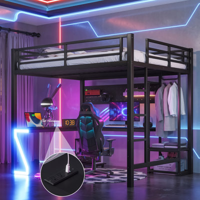 Grand lit mezzanine avec bureau en forme de L et ports USB, lit mezzanine en métal avec plateau d'ordinateur, panneau perforé et lumières de jeu en forme de Z, noir