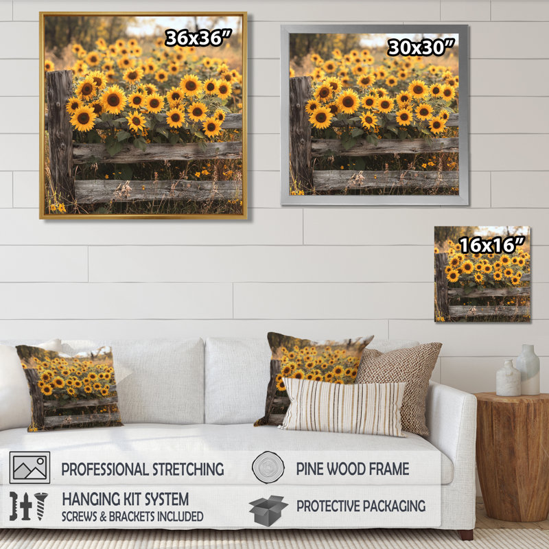 Dobroslava - Art mural floral grand, H 30 po x l 30 po, Impression encadrée flottante, Doré