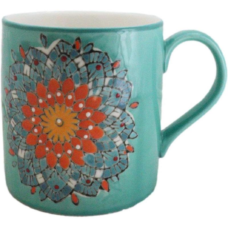 Tasse de tasse verte avec mandala et cercle vert
