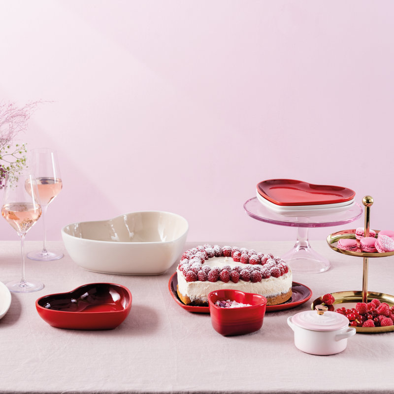 Le Creuset Stoneware Heart Plate, Meringue