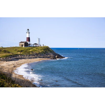 " Montuak Lighthouse "