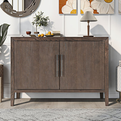 Buffet en bois avec 2 portes