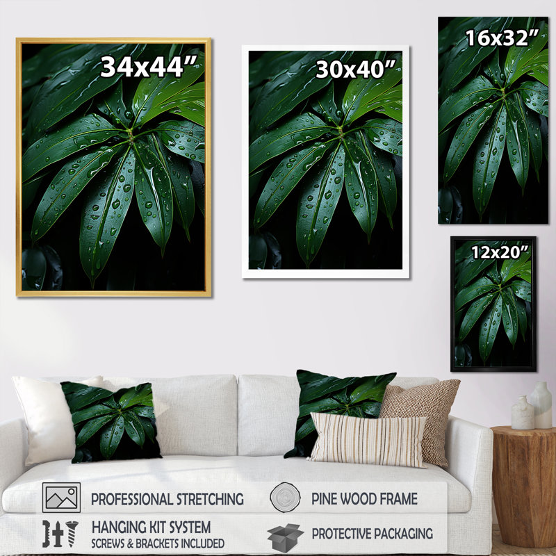 «Emerald Jungle Leaves Embrace», reproduction sur toile, Encadrement doré, H 40 po x l 30 po x P 1,5 po