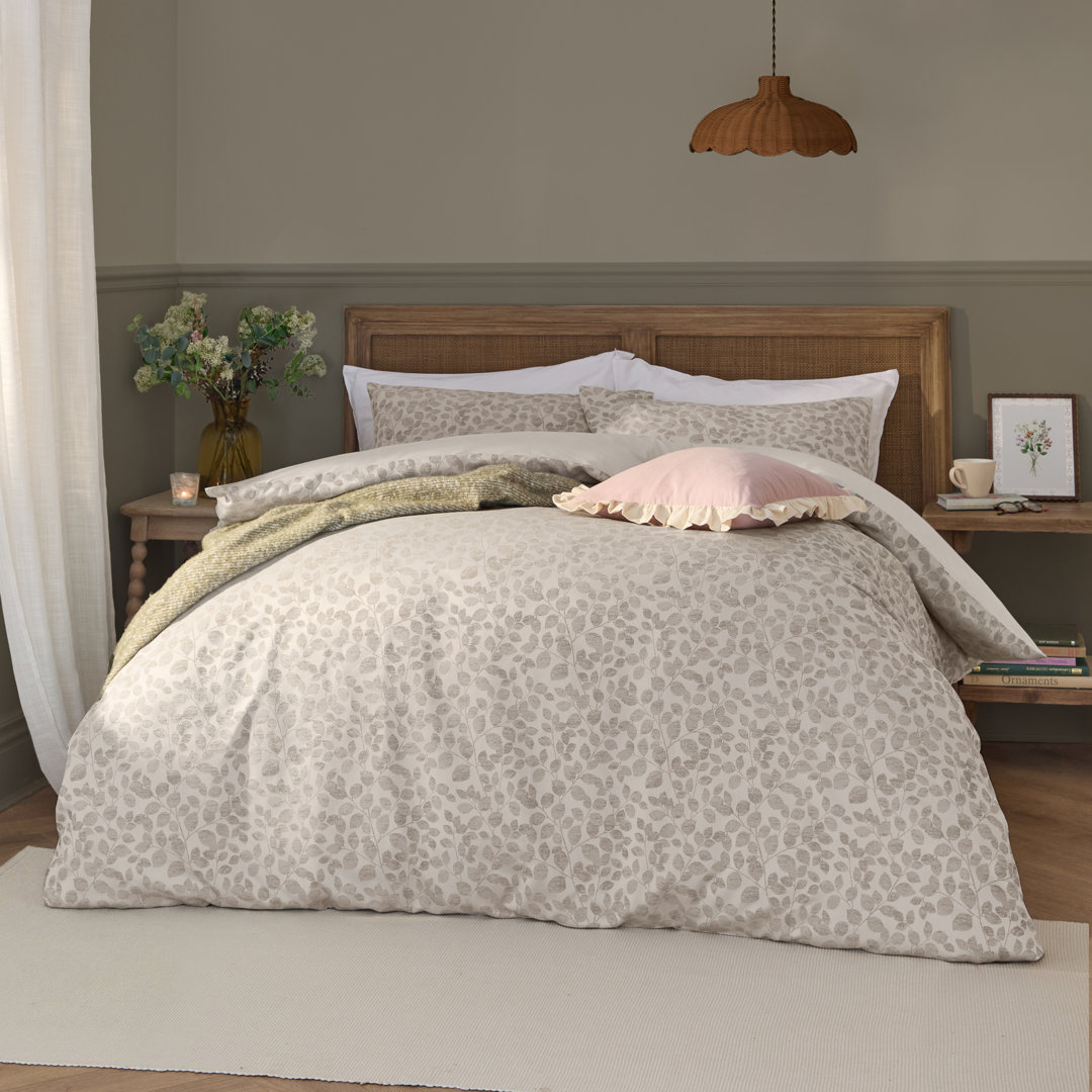 Grace Leaf Jacquard Satin Duvet Cover Set