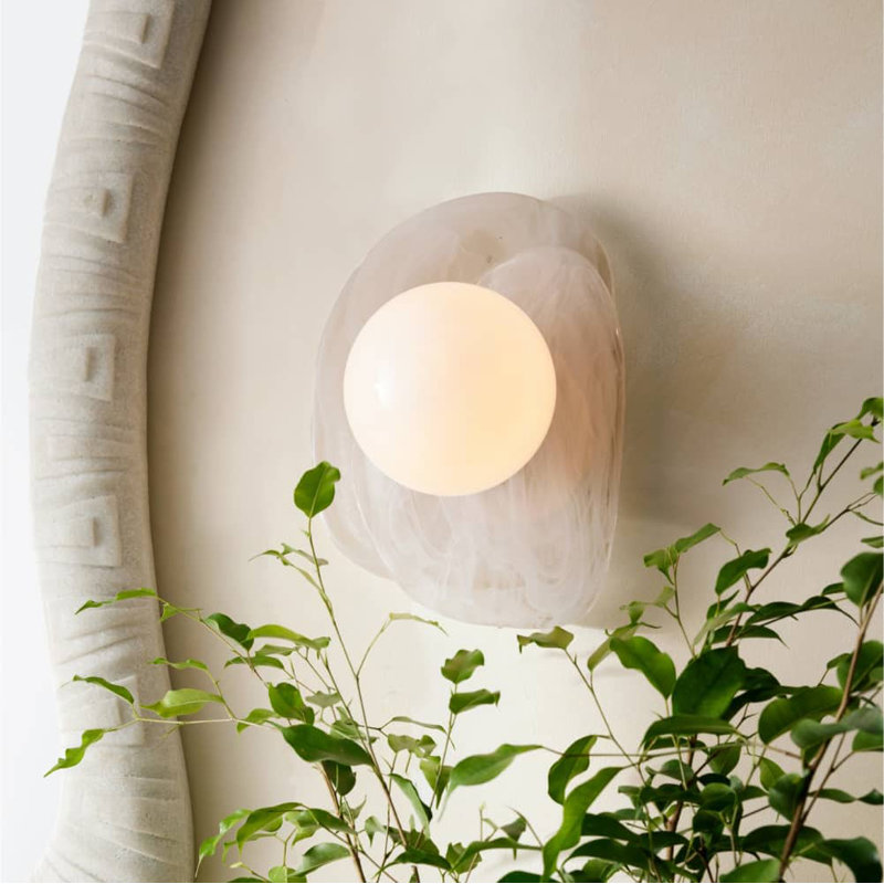 Freeney 1 - Light Armed Sconce