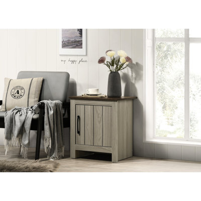 Table de bout en chêne gris - l 16 po x H 21,5 po avec armoire pour la décoration de la chambre à coucher Finition noyer et plateau de rangement intérieur