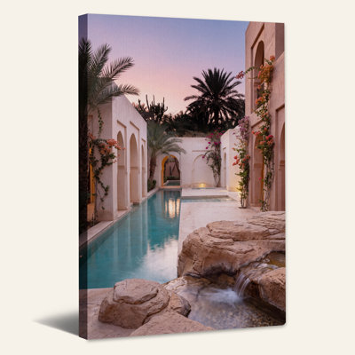 «Turquoise Pool and Arched Walls at Sunset», art mural sur toile