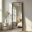 Miroir incliné en métal-935841548-935841549