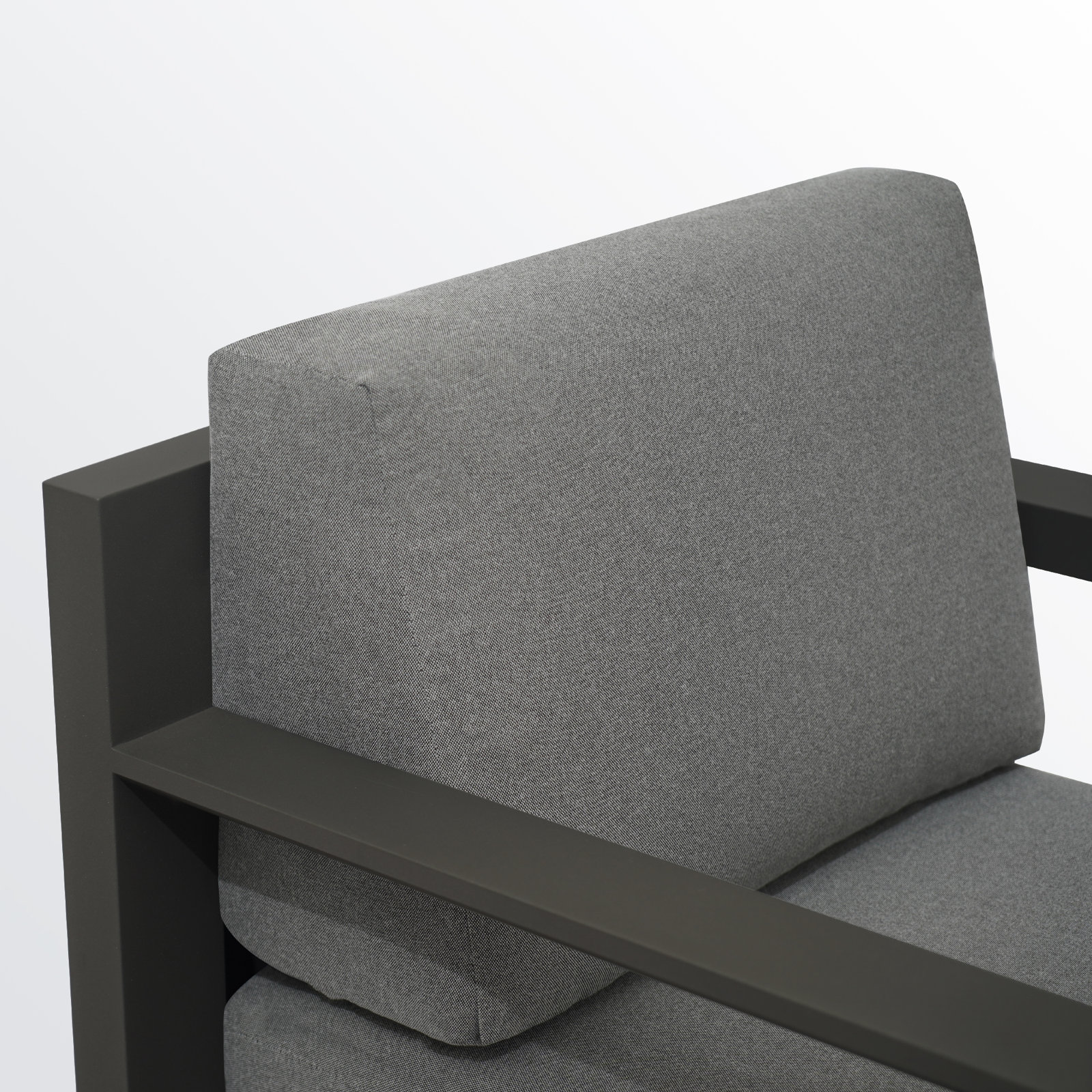 Aden Aluminum Outdoor Lounge Chair, Gray