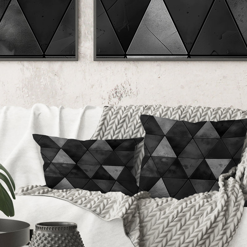 Coussin Black Triangle II - Mid-Century, H 18 po x l 18 po