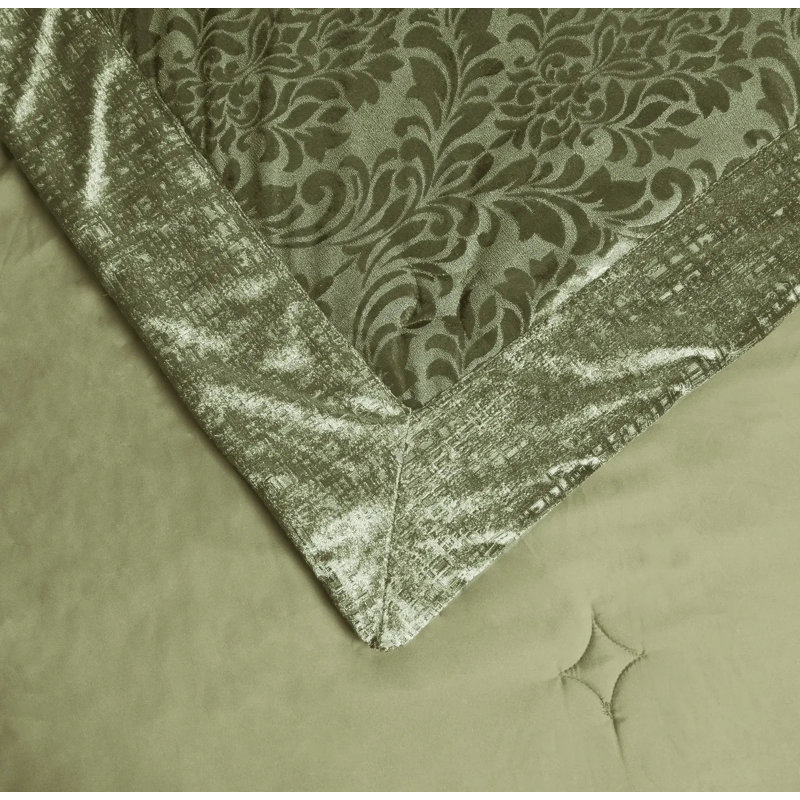 Polyester Floral Bedspread with Pillow Shams Included, Super King Bedspread + 3 Standard Shams, Green