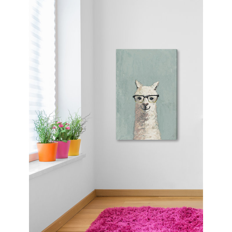 «Rosalba Llama with Glasses II», reproduction sur toile tendue, H 12 po x l 8 po x P 1,5 po, Sauge / Blanc Cassé