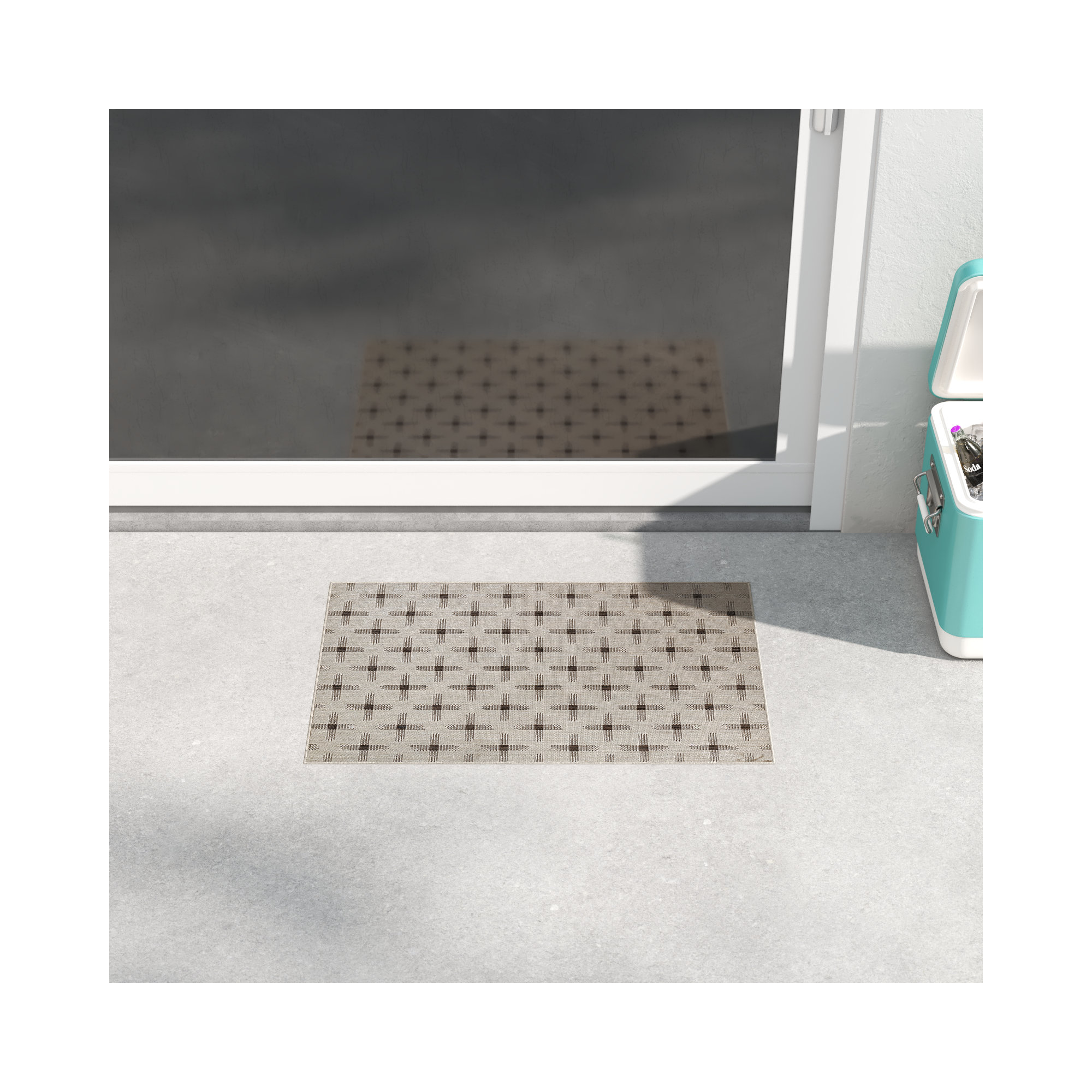 Demetrius Brown Indoor/Outdoor Rug, Rectangle 2' x 3'