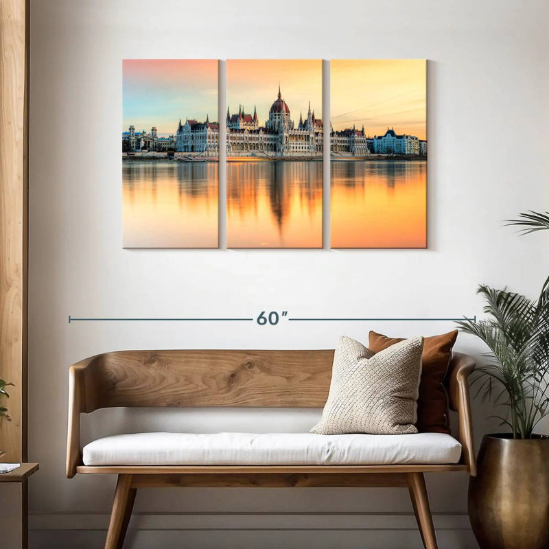 Sebbie Budapest Parliament, 28" H x 45" W