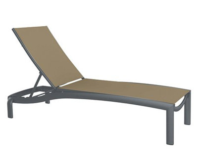 Kor Outdoor Chaise Lounge