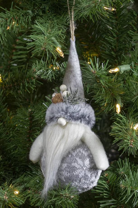 Ornaments & Tree Décor