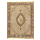 Hand Knotted Wool Oriental Area Rug in Ivory And Green