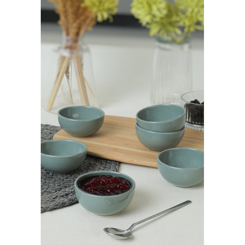 Latitude Run Antaniya Salad Bowl, Green