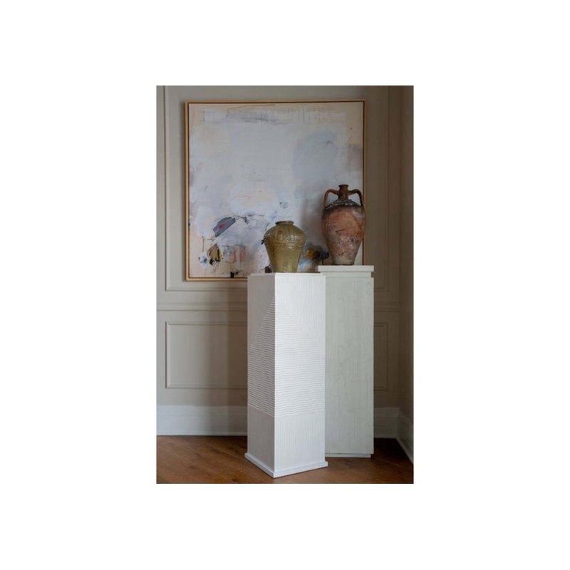 Lucca Pedestal 45"