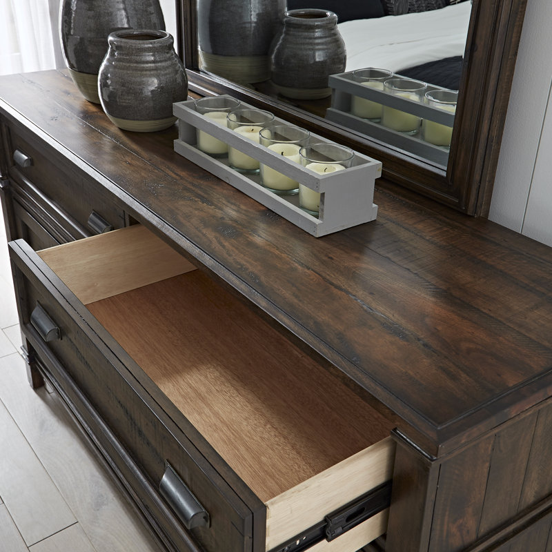 Darcella Kathi 6 - Drawer Dresser