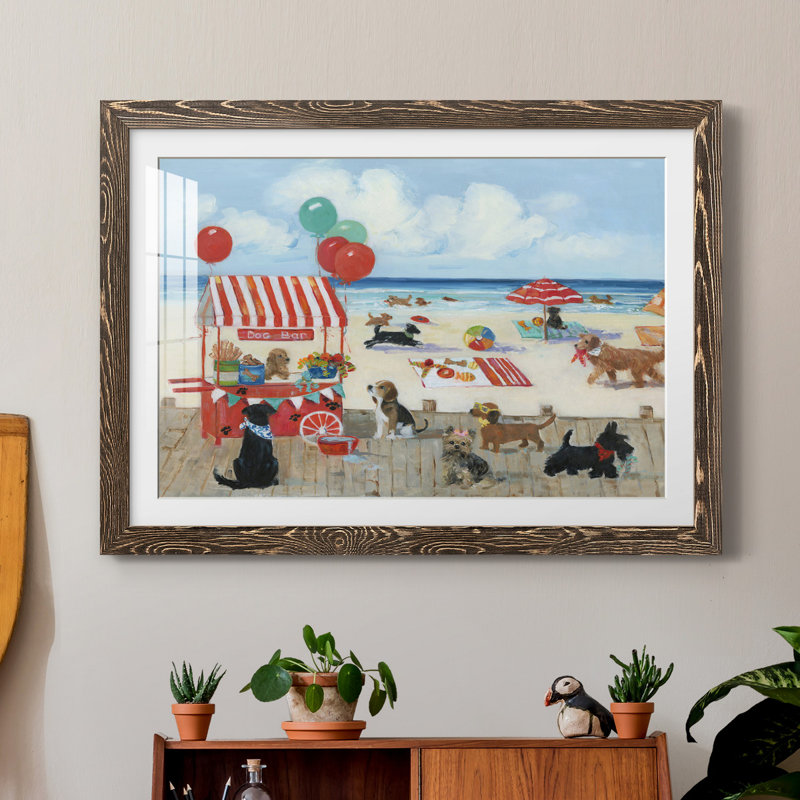 Beach Bark Park I - Reproduction d'art graphique sur papier encadré, Encadré de bois de noyer, H 31 po x l 44 po x P 1 po