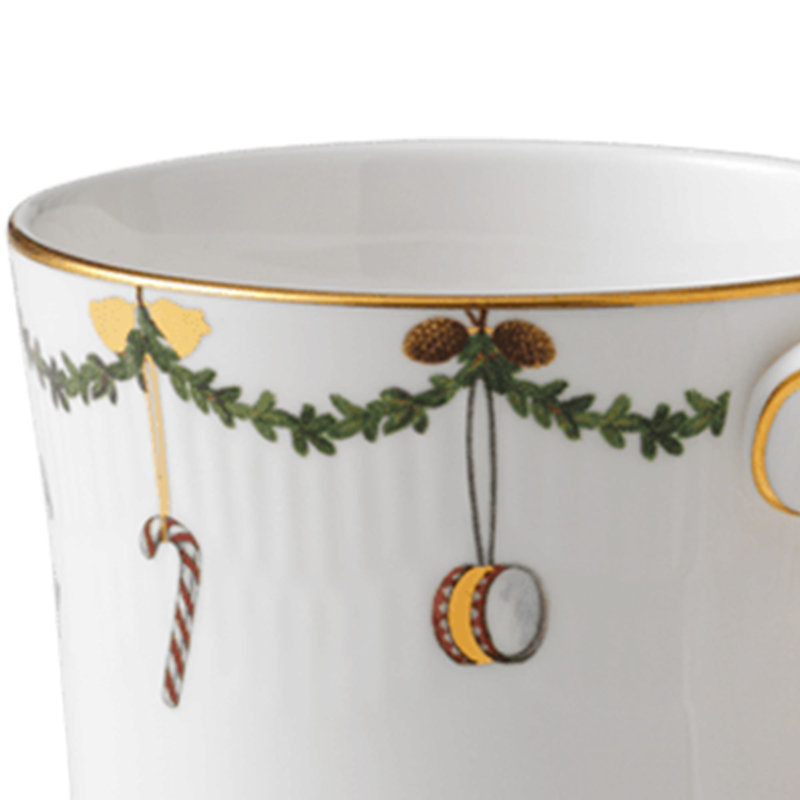 Royal Copenhagen Star Fluted Christmas 11.159 oz. Mug