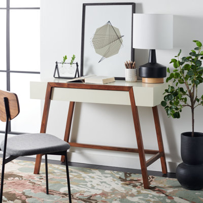 Bureau Letika Marwood