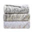 Couverture douce et confortable-118746712