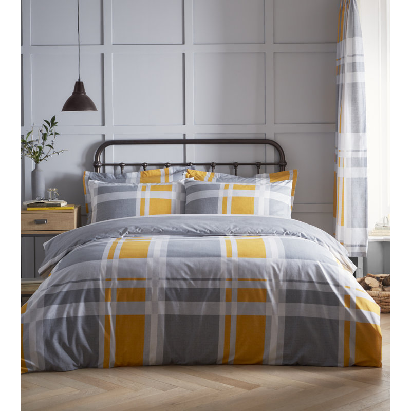 Striped Duvet Cover Set with Pillowcases Included, King - 2 Standard Pillowcases