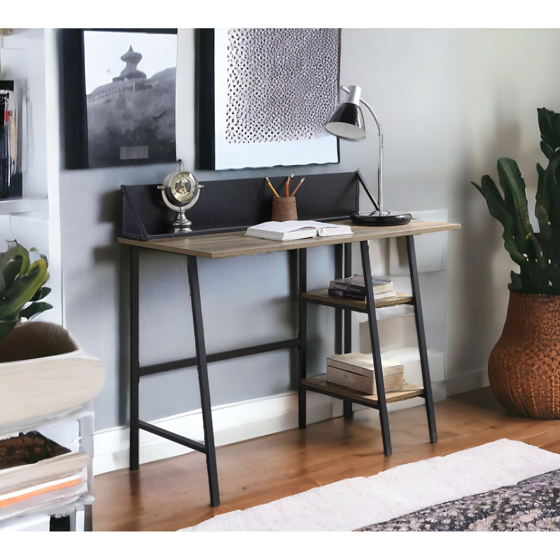 Bureau en chêne rustique avec pieds noirs, 2 tablettes pour le rangement et les besoins d'affichage, support pour téléphone intelligent, structure en bois composite