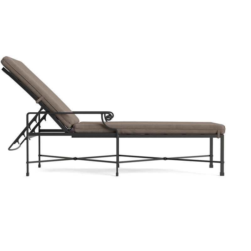 Venetian Outdoor Chaise Lounge, Fusion Clay, Textured Pewter
