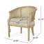 Chaise d'appoint classique classique beige avec sangles de canne et accoudoirs rembourrés avec cadre en bois d'hévéa-652518748