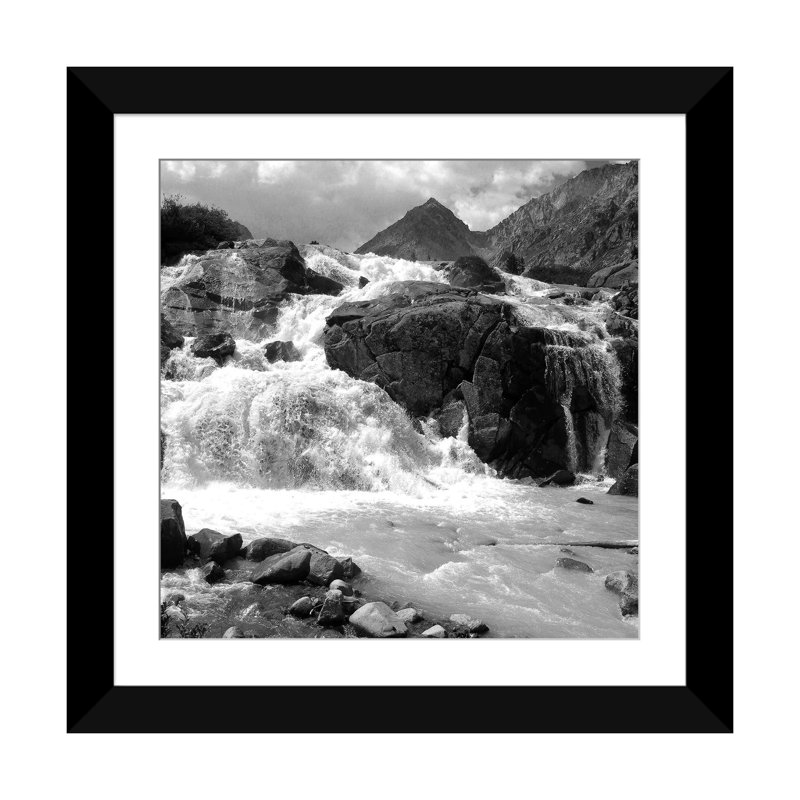 « white water », reproduction de photo sur toile, H 16 po x l 16 po x P 1 po, Papier d'art encadré noir, Blanc
