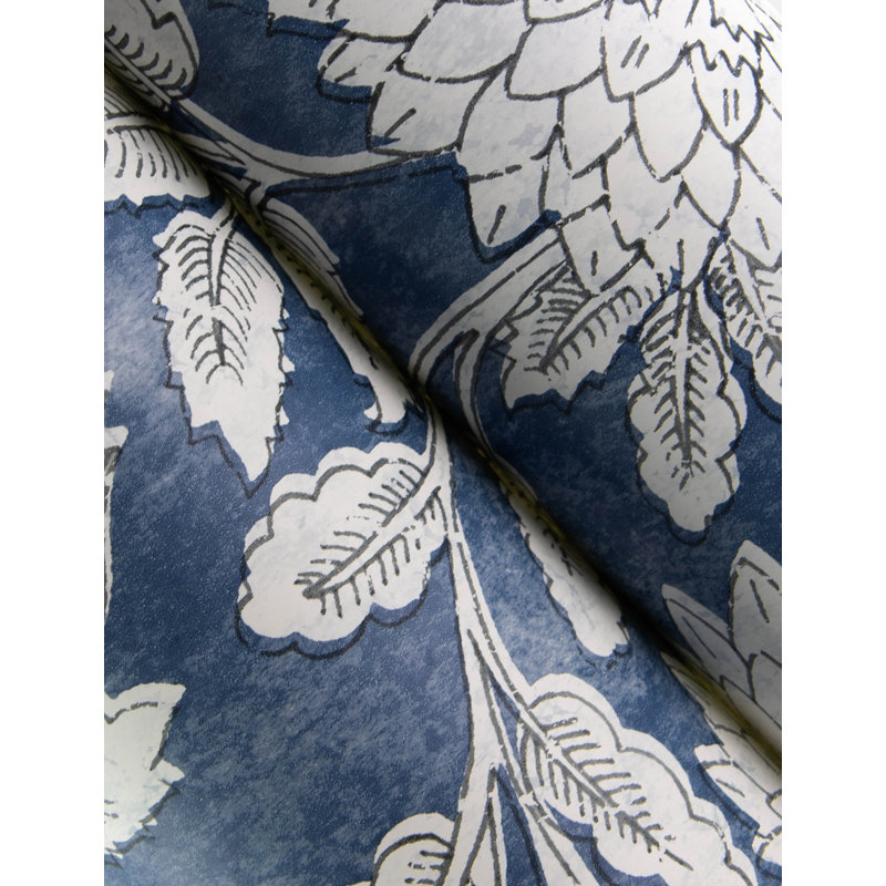 Vadouvan Jacobean Trail Wallpaper, Navy