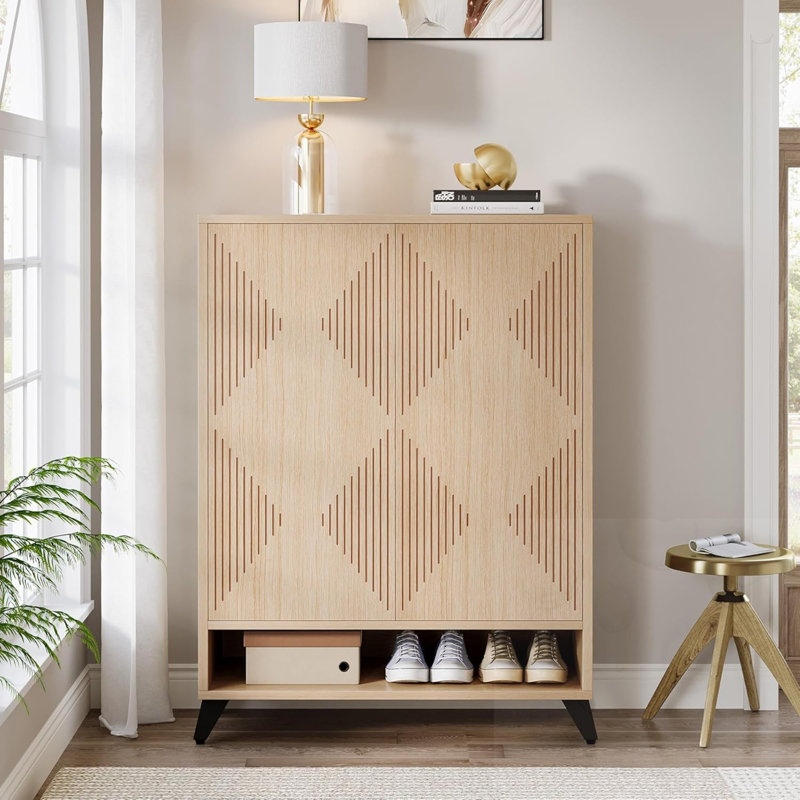 Range-chaussures en bois à 6 niveaux avec portes et tablettes réglables