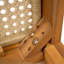 Chaise en bois d'acacia avec osier brun clair Netro